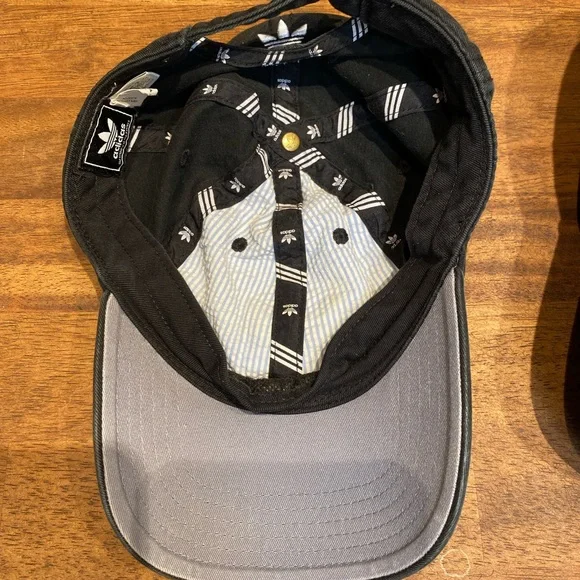 Adidas hat bundle - Picture 6 of 9